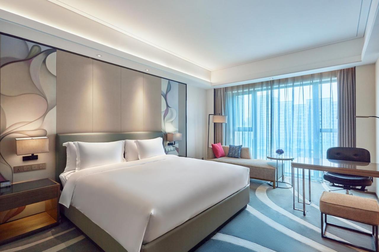 Crowne Plaza Hangzhou Qiantang - The Subway Can Reach The West Lake Scenic Area As Well As The Airport And High-Speed Rail Station, Adjacent To Jinsha Lake And Longfor Paradise Walk المظهر الخارجي الصورة