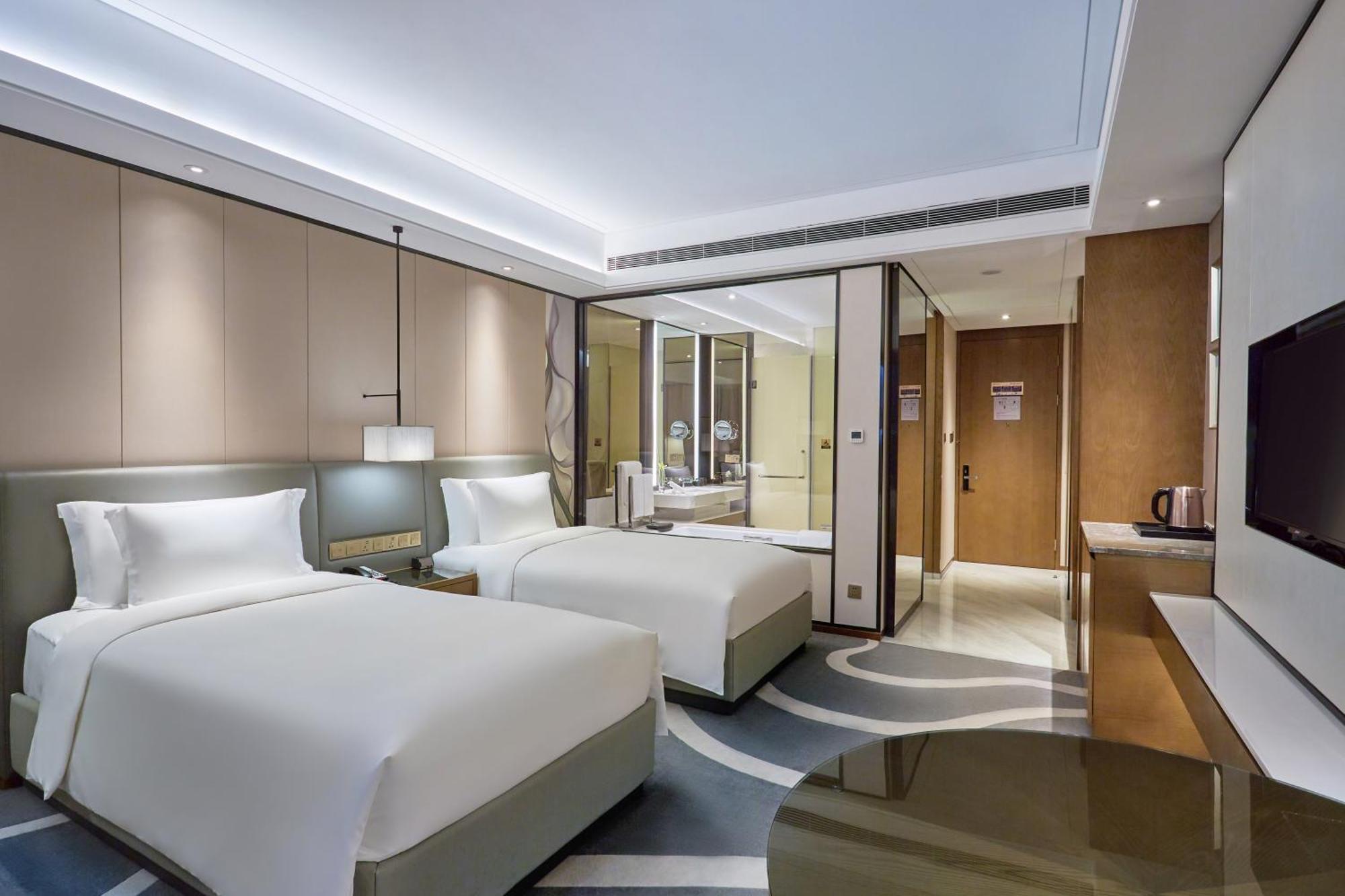 Crowne Plaza Hangzhou Qiantang - The Subway Can Reach The West Lake Scenic Area As Well As The Airport And High-Speed Rail Station, Adjacent To Jinsha Lake And Longfor Paradise Walk المظهر الخارجي الصورة