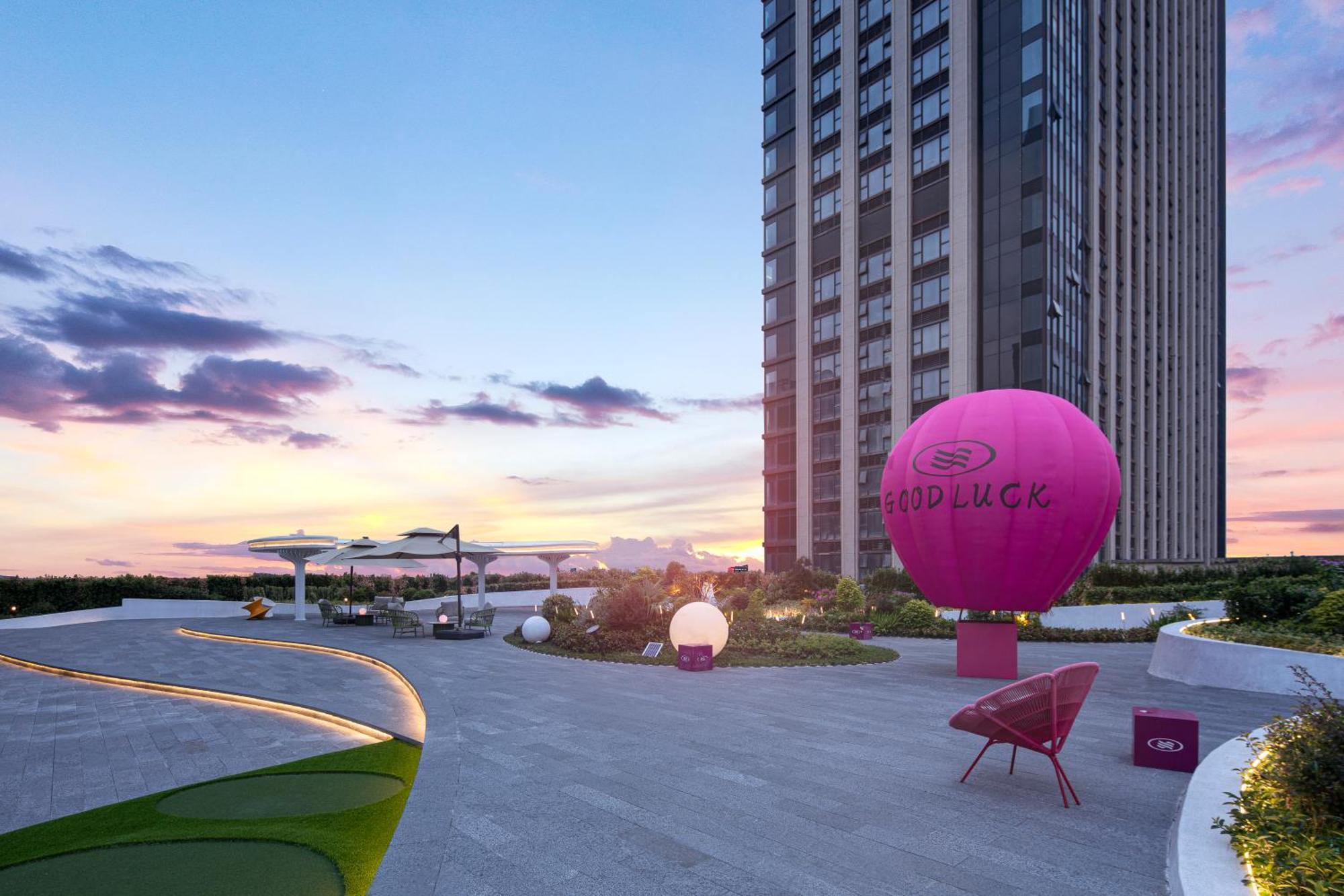 Crowne Plaza Hangzhou Qiantang - The Subway Can Reach The West Lake Scenic Area As Well As The Airport And High-Speed Rail Station, Adjacent To Jinsha Lake And Longfor Paradise Walk المظهر الخارجي الصورة