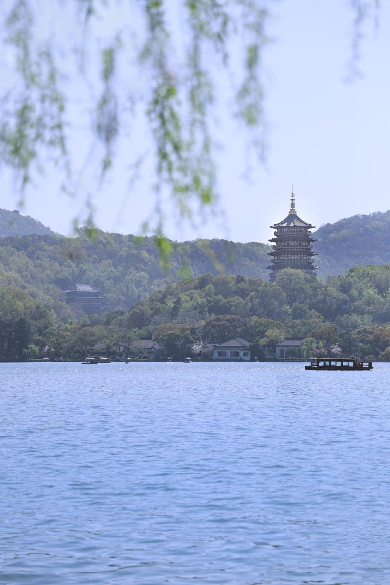 Crowne Plaza Hangzhou Qiantang - The Subway Can Reach The West Lake Scenic Area As Well As The Airport And High-Speed Rail Station, Adjacent To Jinsha Lake And Longfor Paradise Walk المظهر الخارجي الصورة